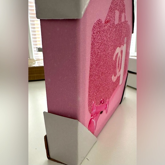 Set (2) Pink Sparkly Chanel Motivation Wall Art 💪🏼💎💕 - Picture 3 of 6